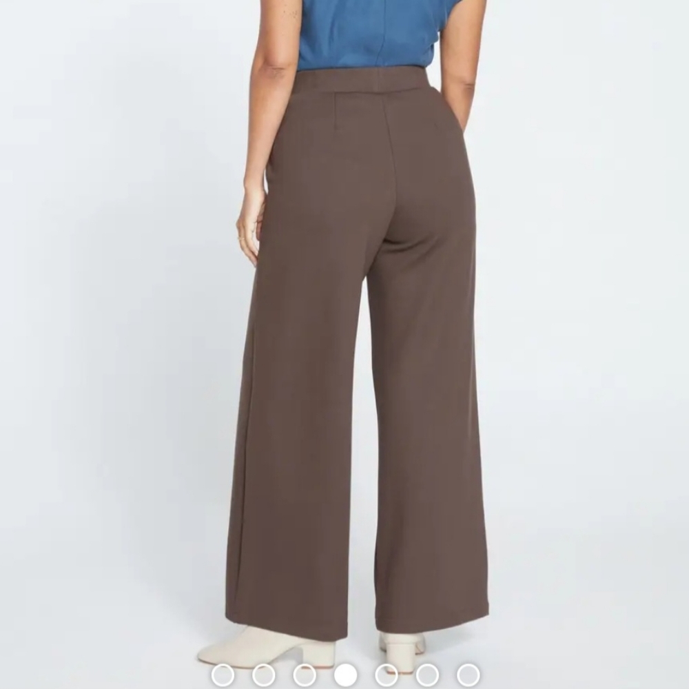 Universal Standard Stephanie Wide Leg Pull-On Ponte Pants Taupe Cocoa Brulee M